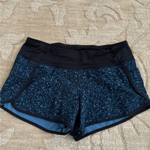 Lululemon 4inch athletic shorts